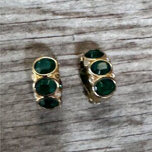 Swarovski Emerald Green Crystal Gold Tone Huggie Hoop Earrings Signed Vintage